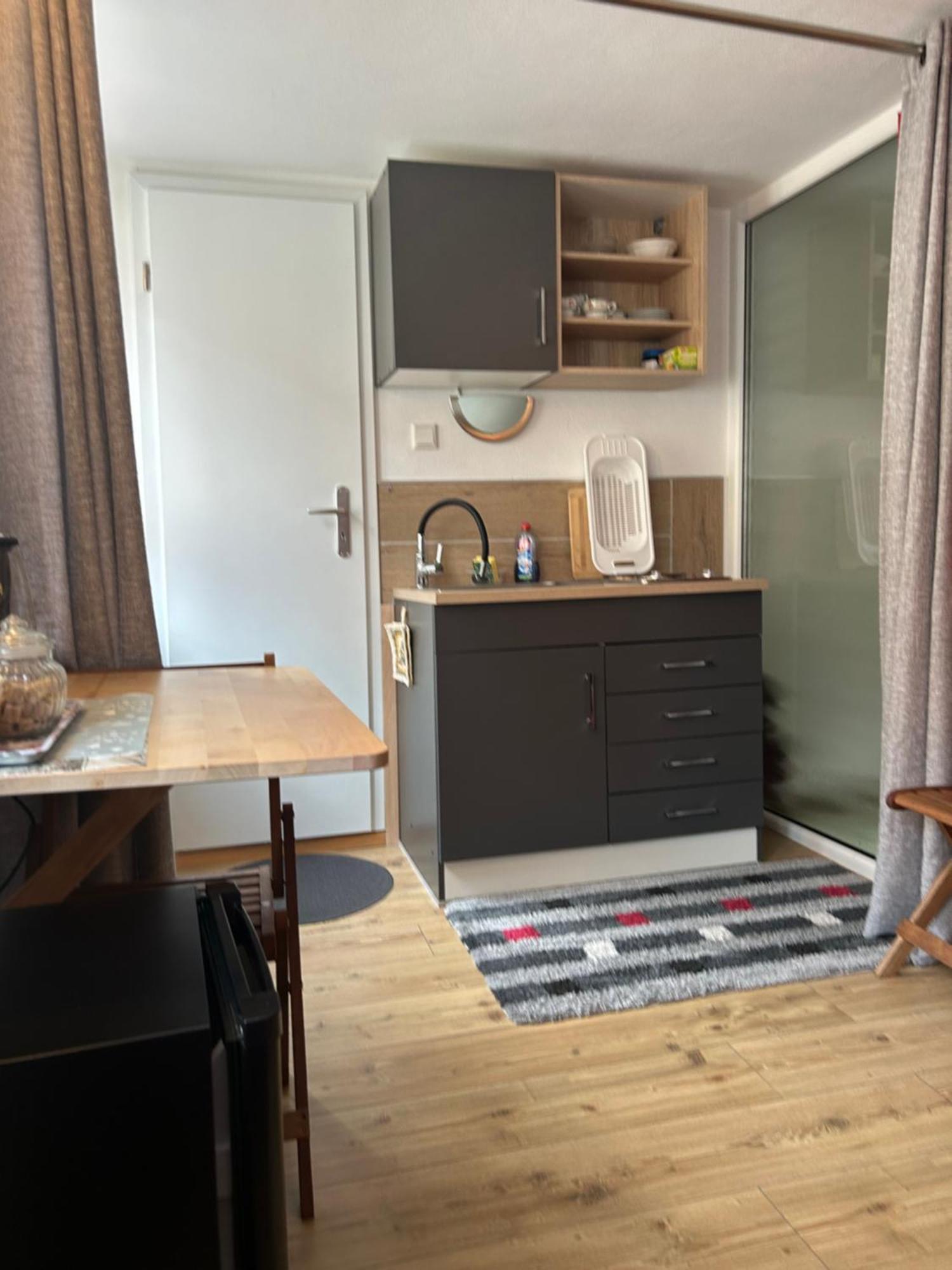 Homestay Waldshut-Tiengen Esterno foto